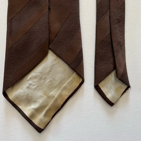 Vintage Brown Men's Tie by Pietro Di Roma.